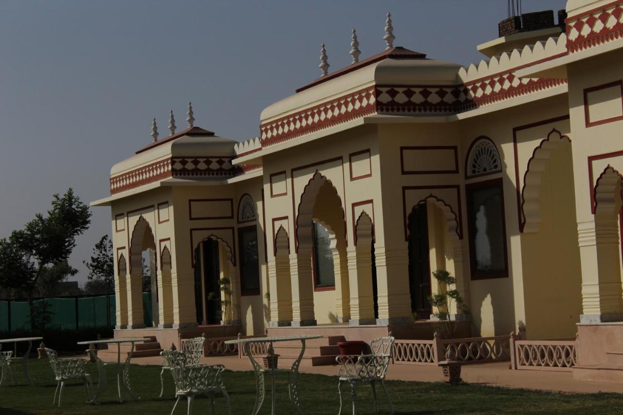 The Grand Barso Hotel Bharatpur Exterior photo